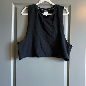 Aerie Offline Tank
